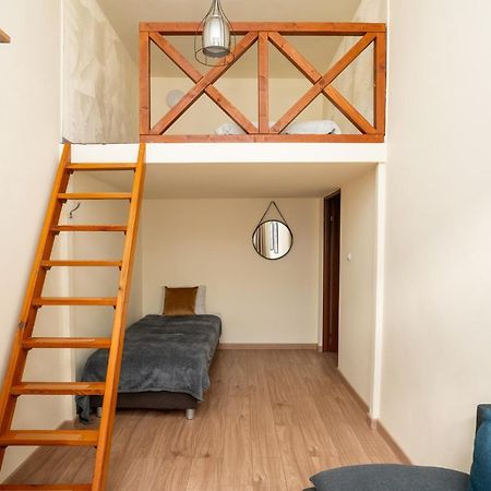 As Home 8-Osobowy Apartament W Rynku Breslavia Exterior foto